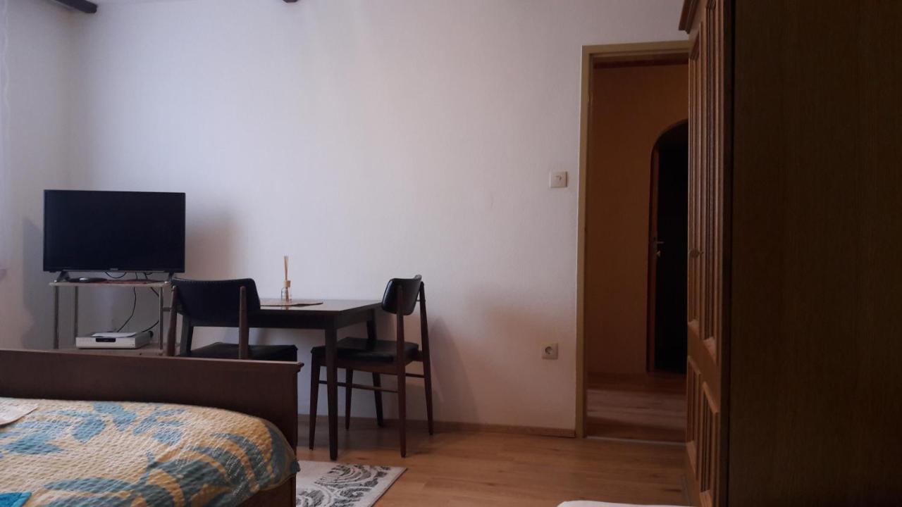Apartamento Pansion Brda Rohrendorf bei Krems Exterior foto